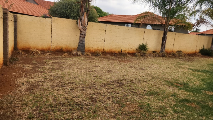 3 Bedroom Property for Sale in Hexrivier Lifestyle Estate North West